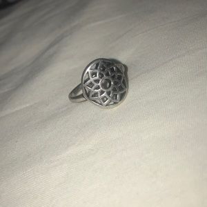 Flower ring